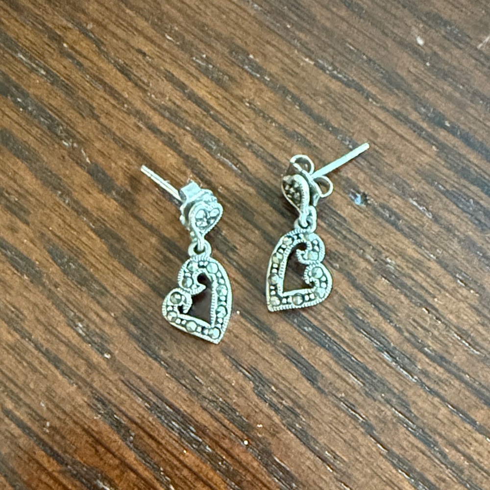 925 Silver and Marcasite Elegant Heart Earrings